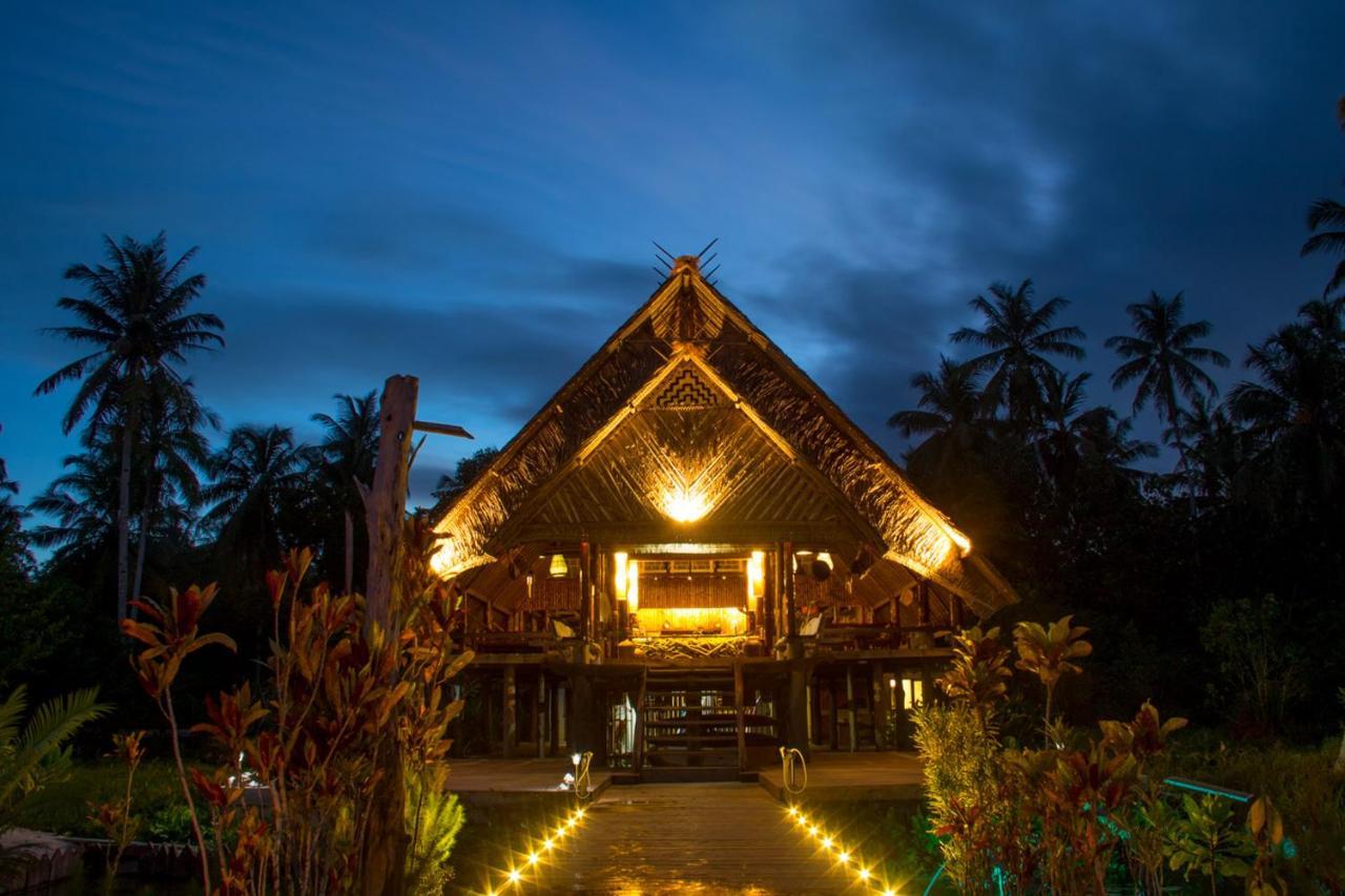 Hidden Bay Resort Mentawais Masokut Екстер'єр фото
