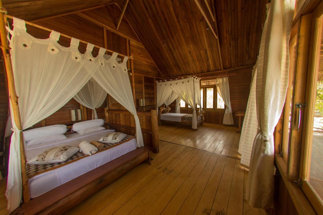 Hidden Bay Resort Mentawais Masokut Екстер'єр фото